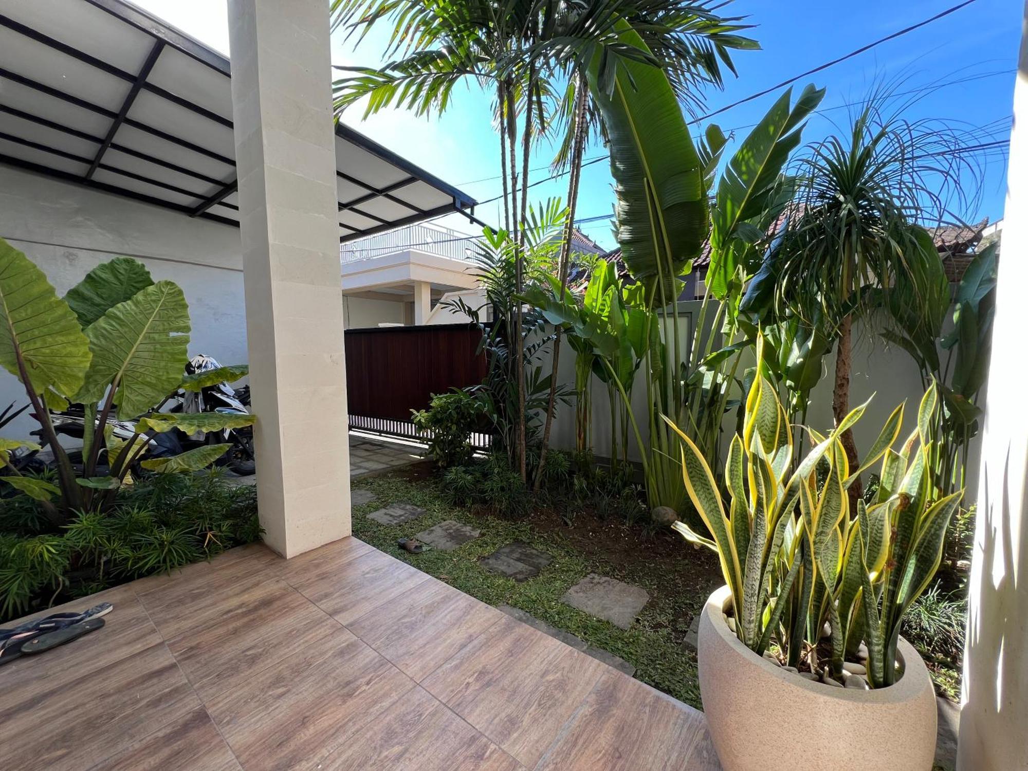 Villa Makmur เกอโรโบกัน ภายนอก รูปภาพ